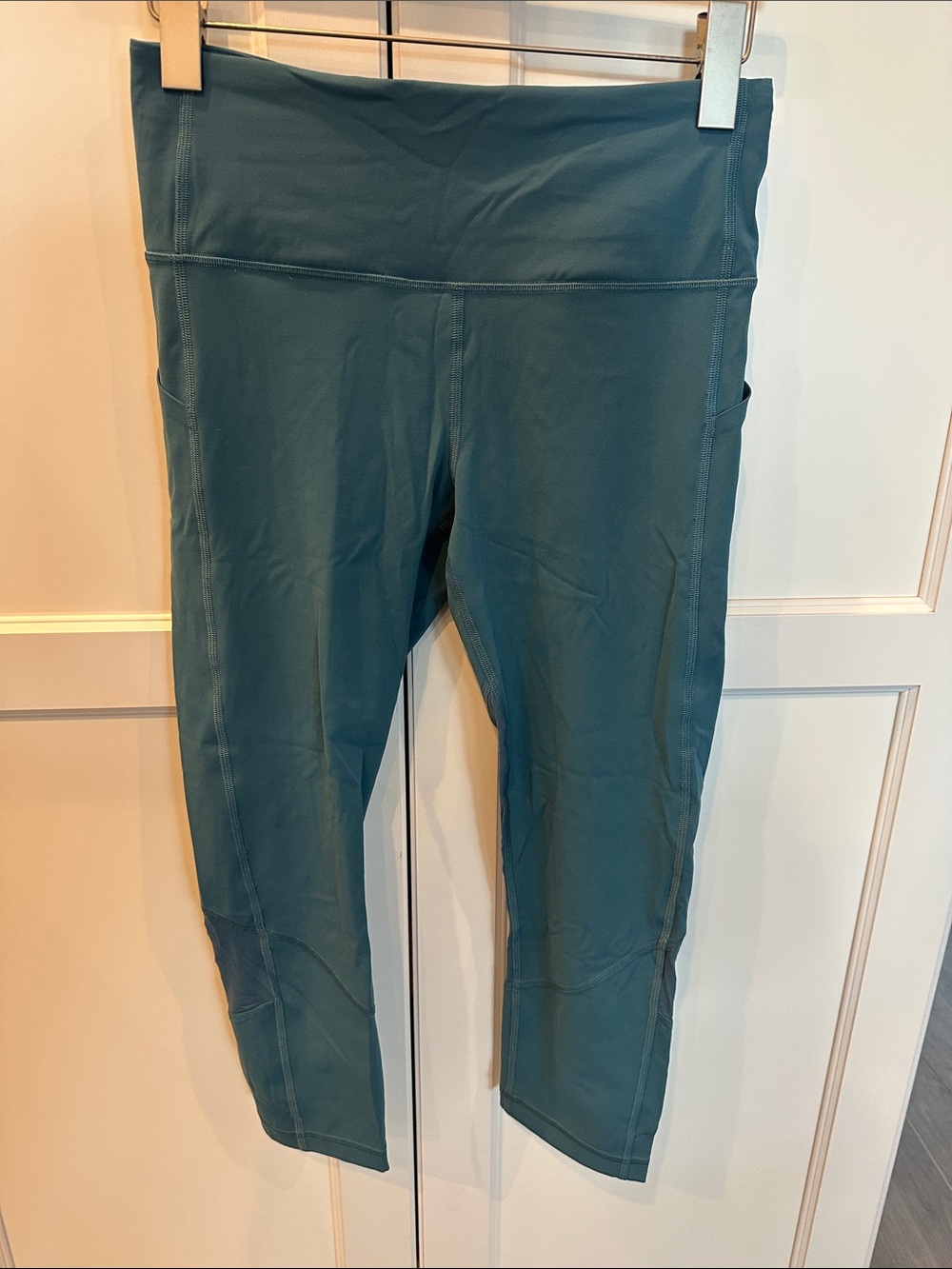 lululemon athletica Deep Teal High-Rise Pace Rival 21” crop.